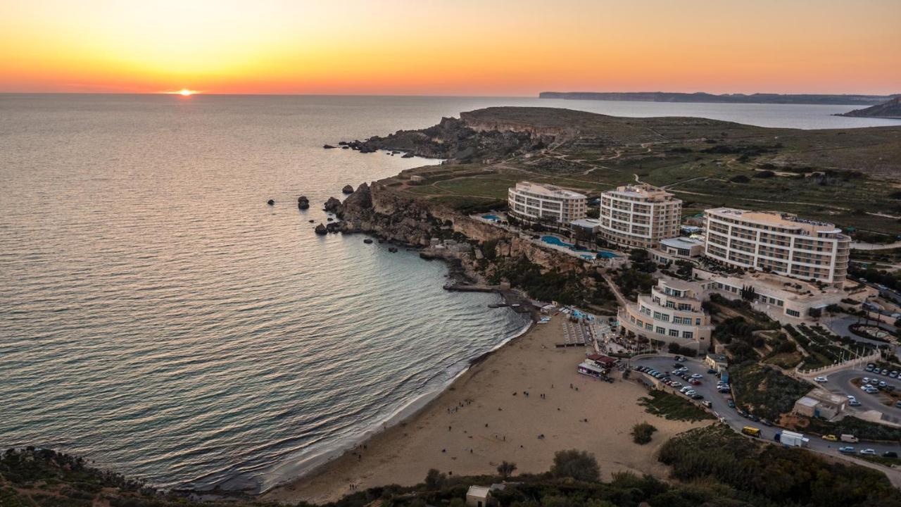 Harbour Lights Seafront 2 Bedroom Apartments With Panoramic Sea Views - By Getawaysmalta St. Paul's Bay Esterno foto
