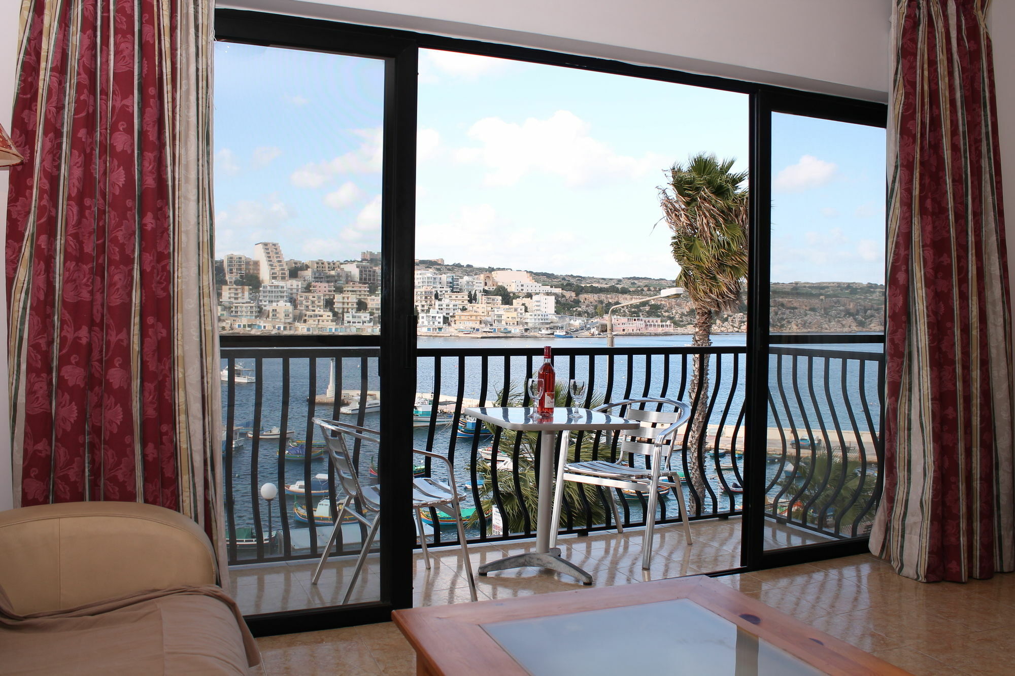 Harbour Lights Seafront 2 Bedroom Apartments With Panoramic Sea Views - By Getawaysmalta St. Paul's Bay Esterno foto